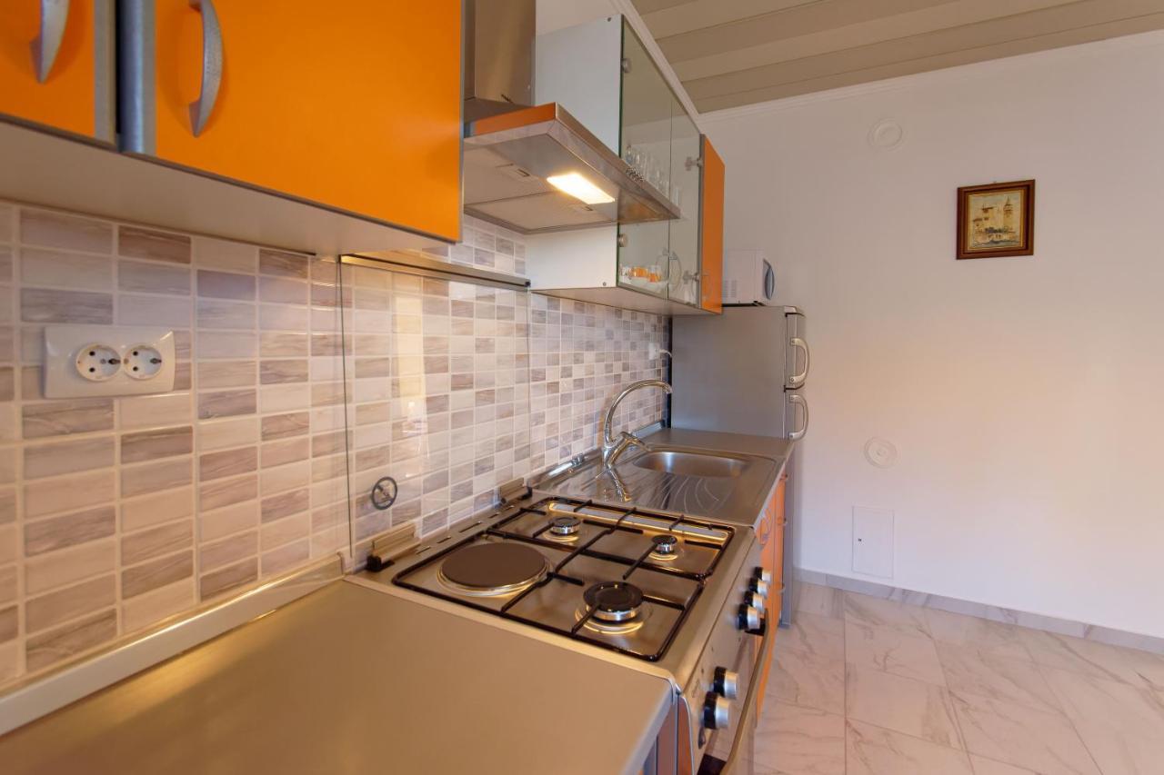 Apartments Grassi By Rent Istria Umag Exterior foto
